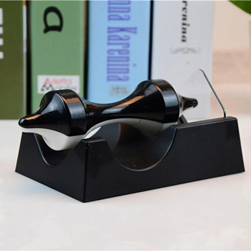 Вращающийся магнитный подвесной пластиковый магнитный индукционный гироскоп научные ремесла украшения для дома офиса стола 
Вращающийся магнитный подвесной пластиковый магнитный индукционный гироскоп научные ремесла украшения для дома офиса стола