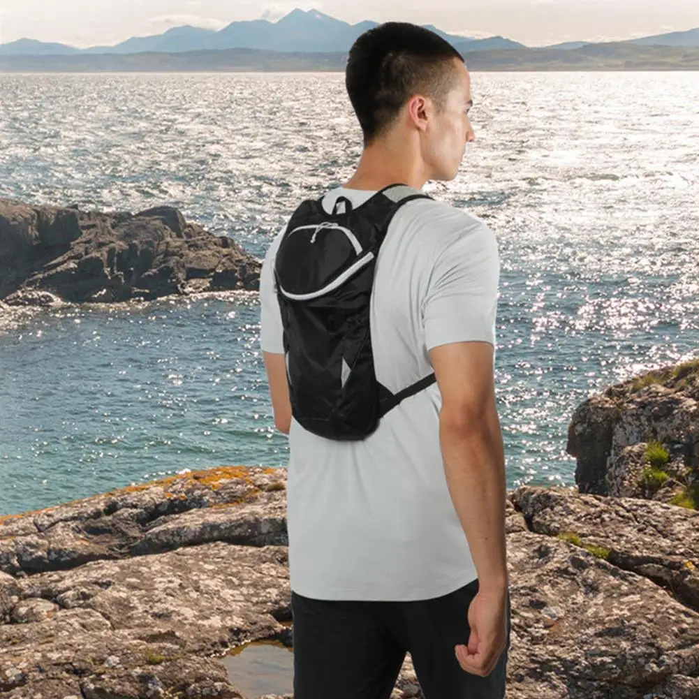 5L Lightweight Packable Backpack Foldable Ultralight Outdoor Sport Running Bag Pouch Nylon Travel Cycling Backpack Camping Bags
5L Lightweight Packable Backpack Foldable Ultralight Outdoor Sport Running Bag Pouch Nylon Travel Cycling Backpack Camping Bags