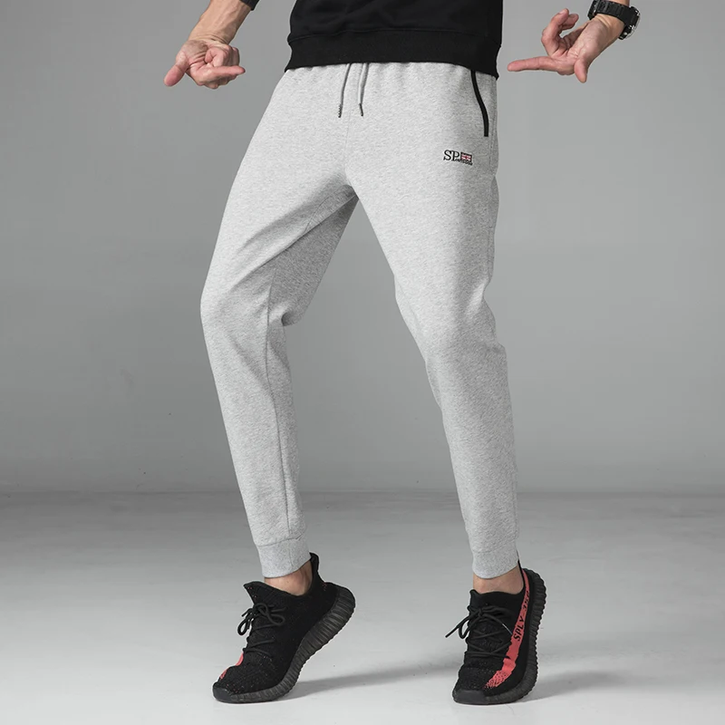 2021 модные спортивные брюки, мужские свободные брюки, осенние спортивные удобные модные брюки для бега, брендовые высококачественные мужски...
2021 модные спортивные брюки, мужские свободные брюки, осенние спортивные удобные модные брюки для бега, брендовые высококачественные мужски...