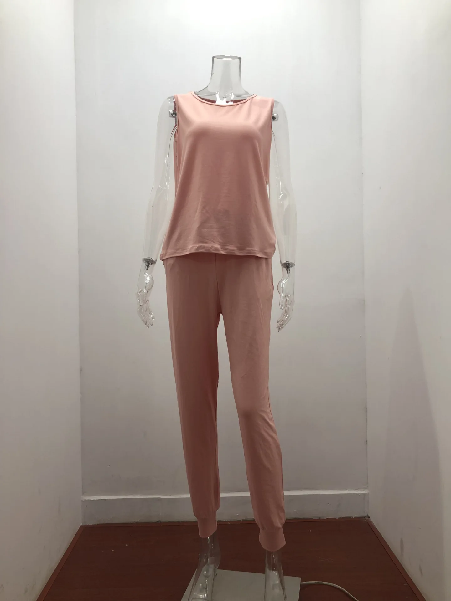 WEPBEL Loose Solid Casual Suit Women Homewear Solid Color Sleeveless Tanks Pants Suits 2 Piece Sets Outfits Female Homewear
WEPBEL Loose Solid Casual Suit Women Homewear Solid Color Sleeveless Tanks Pants Suits 2 Piece Sets Outfits Female Homewear