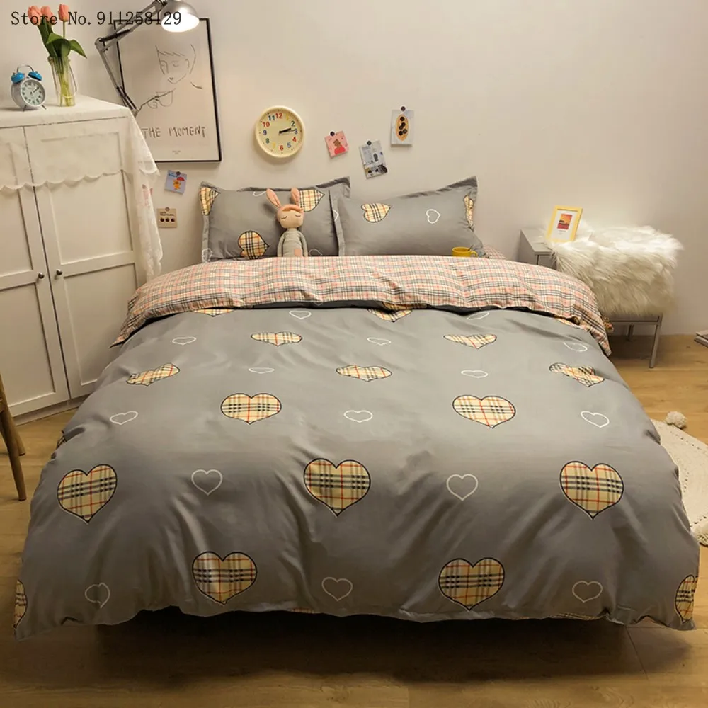 3/4 Pieces Lattice Love Bedding Set Gray Background Duvet Cover Stripe Home Bed Quilt Cover Single Queen Bed Cover Set 5 Size
3/4 Pieces Lattice Love Bedding Set Gray Background Duvet Cover Stripe Home Bed Quilt Cover Single Queen Bed Cover Set 5 Size