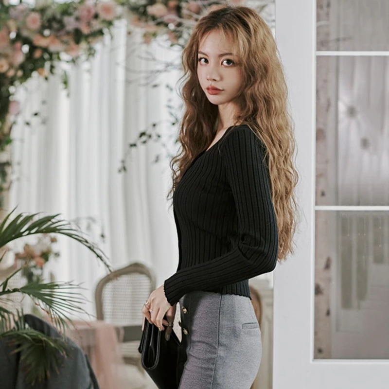 2020 Cardigan Autumn Long Sleeve Short Sweater Women Knitted Cotton Tops Black Ladies Soft Outwear Female
2020 Cardigan Autumn Long Sleeve Short Sweater Women Knitted Cotton Tops Black Ladies Soft Outwear Female