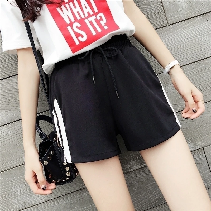 Women's shorts, Korean version, loose fit, students' versatile, 2021 spring and summer high waist sports, wide leg pants, single
Women's shorts, Korean version, loose fit, students' versatile, 2021 spring and summer high waist sports, wide leg pants, single