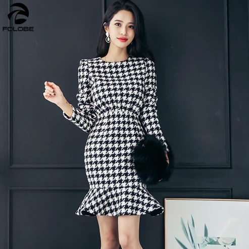 FOLOBE 2021 Spring Autumn Fashion Houndstooth Dresses Women Mermaid Office Lady Long Sleeve Bodycon Sexy Ruffles Mini Dresses 
FOLOBE 2021 Spring Autumn Fashion Houndstooth Dresses Women Mermaid Office Lady Long Sleeve Bodycon Sexy Ruffles Mini Dresses