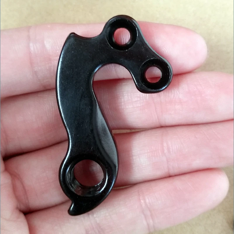 1pc Bicycle derailleur dropout For Fuji D024 Roubaix Marin Nishiki Kona Kula Drag Eddy Merckx Vitus Zenium Guerciotti Da Bomb
1pc Bicycle derailleur dropout For Fuji D024 Roubaix Marin Nishiki Kona Kula Drag Eddy Merckx Vitus Zenium Guerciotti Da Bomb