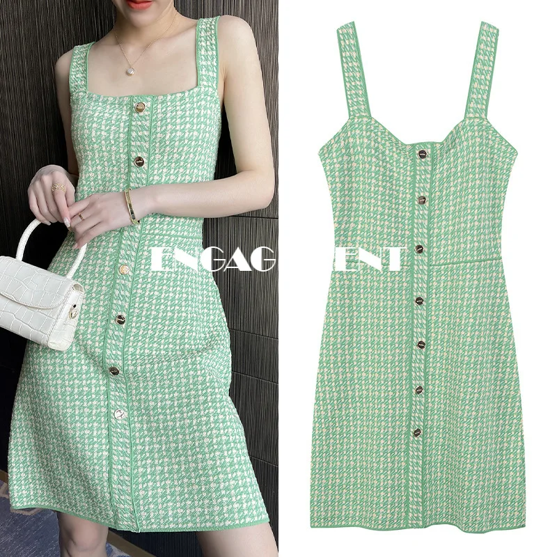 ENGAGEMENT 2021 Summer and Autumn French Pastoral Retro Sleeveless Knit Dress Waist A Skirt Sweet Suspender Skirt
ENGAGEMENT 2021 Summer and Autumn French Pastoral Retro Sleeveless Knit Dress Waist A Skirt Sweet Suspender Skirt