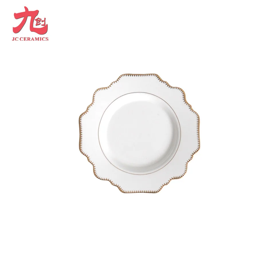 Sunflower lace ceramic plate irregular serrated Phnom Penh sunflower mat plate Western wedding dessert plate 
Sunflower lace ceramic plate irregular serrated Phnom Penh sunflower mat plate Western wedding dessert plate