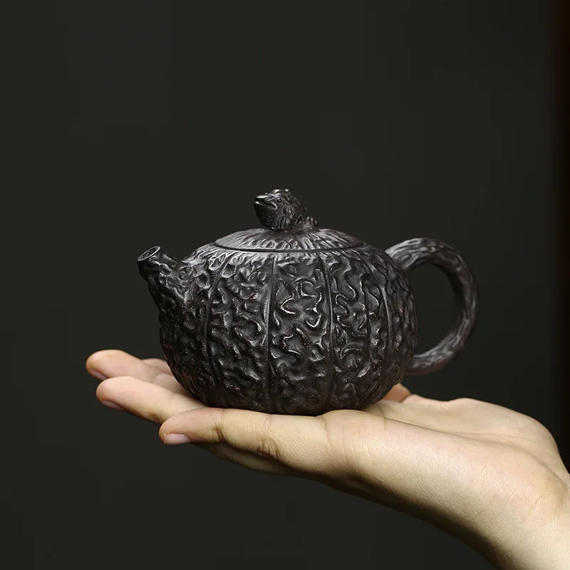 Carved Shih Tzu Pot,Yixing Teapot,Chinese Zisha Pots,Suit For Green Tea,Dark,Black,Drinkware,Teaware,Purple Clay
Carved Shih Tzu Pot,Yixing Teapot,Chinese Zisha Pots,Suit For Green Tea,Dark,Black,Drinkware,Teaware,Purple Clay