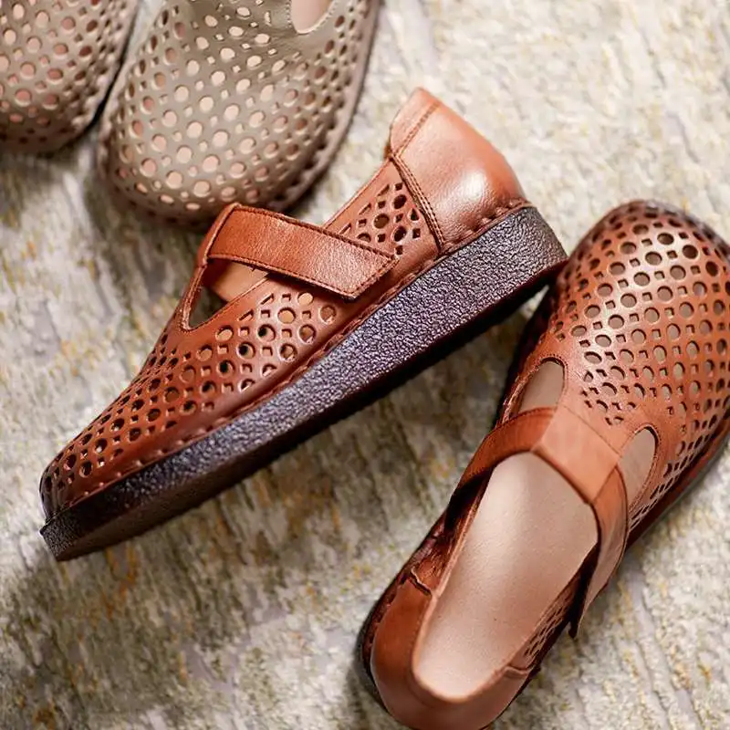 Flat Shoes women Loafers shoes Genuine Leather soft Hollow Sandals women Hook Loop summer shoes for women walking shoes
Flat Shoes women Loafers shoes Genuine Leather soft Hollow Sandals women Hook Loop summer shoes for women walking shoes