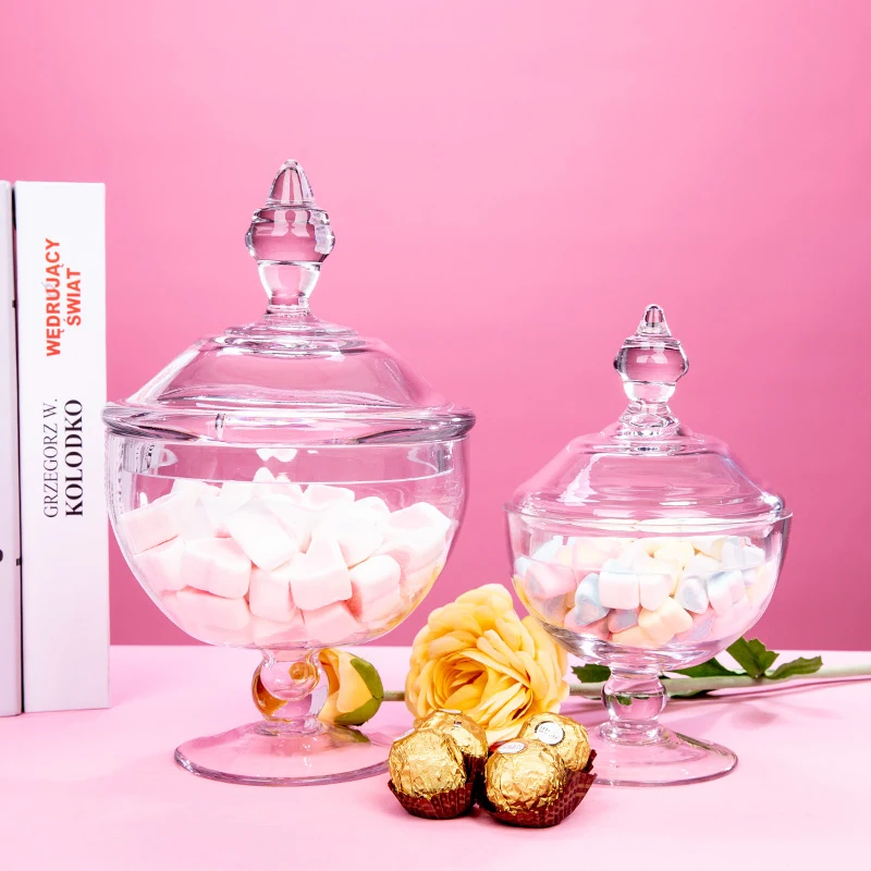 European Glass Candy Jar With Lid Transparent Creative Kitchen Household Storage Tank Wedding Dessert Table Decoration Display
European Glass Candy Jar With Lid Transparent Creative Kitchen Household Storage Tank Wedding Dessert Table Decoration Display