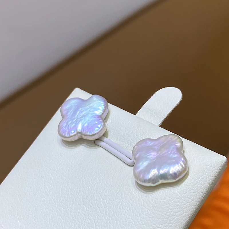 021 Summer Female Earrings Fashion Jewelry Baroque Natural Pearl Earrings Colorful Pearls Simple Temperamen tWomen's Earrings
021 Summer Female Earrings Fashion Jewelry Baroque Natural Pearl Earrings Colorful Pearls Simple Temperamen tWomen's Earrings