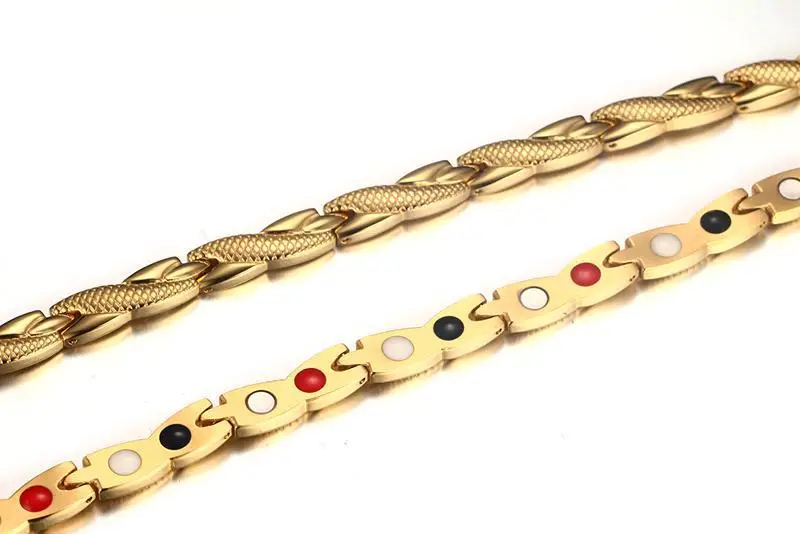 QWC LVBL1 stainless steel necklace hot sell man 10mm Magnet stone 3 color 95+25cm big chain Grain texture gold different style
QWC LVBL1 stainless steel necklace hot sell man 10mm Magnet stone 3 color 95+25cm big chain Grain texture gold different style