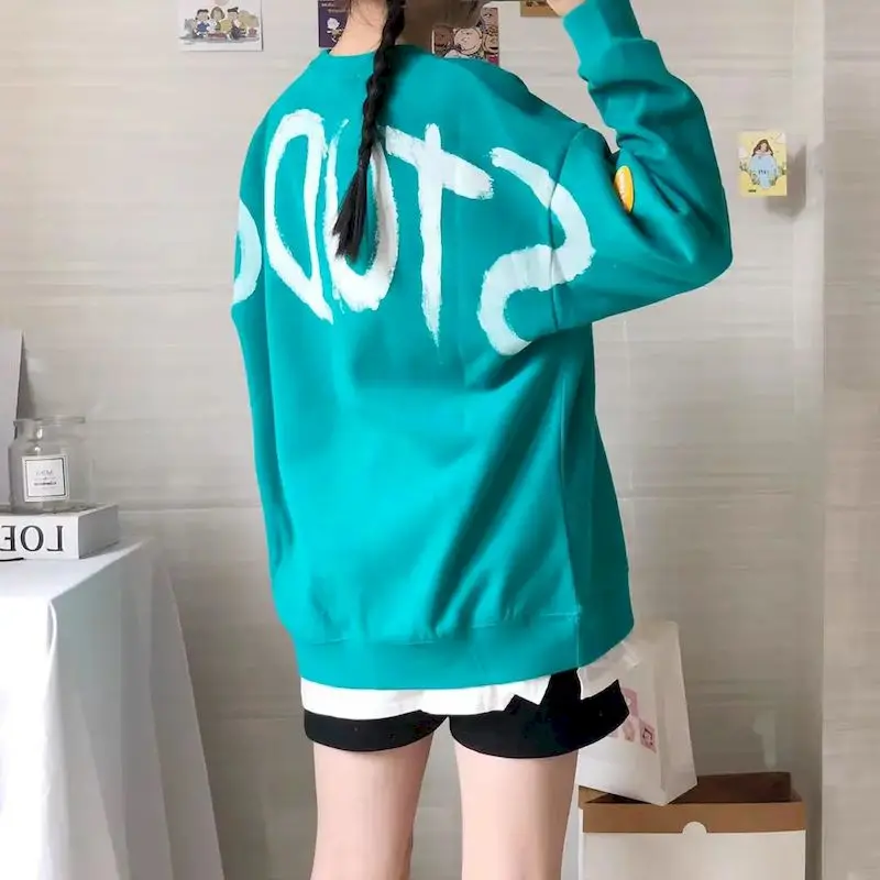 Fou Furieux Sweatshirt Men and Women Letter Graffiti Fashion White Hoodie 2021 Winter New Trend Casual Loose O Neck Sweatshirt 
Fou Furieux Sweatshirt Men and Women Letter Graffiti Fashion White Hoodie 2021 Winter New Trend Casual Loose O Neck Sweatshirt