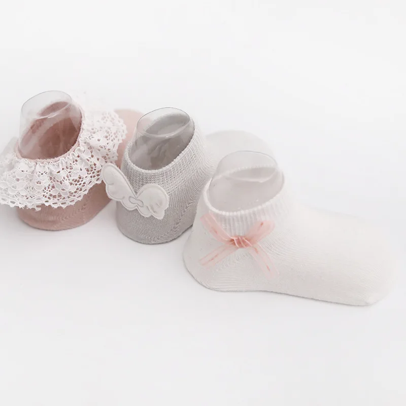 3 Pairs A Lot Dispensing Non-Slip Newborn Baby Cotton Short Tube Boat Floor Socks Double Needle Loose Mouth
3 Pairs A Lot Dispensing Non-Slip Newborn Baby Cotton Short Tube Boat Floor Socks Double Needle Loose Mouth