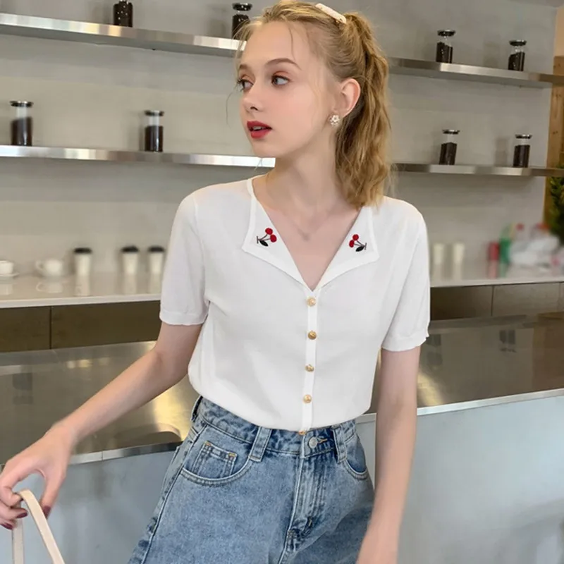 Loose Slim Literary Temperament V-neck Cherry Short-sleeved Cardigan V Neck T-Shirts
Loose Slim Literary Temperament V-neck Cherry Short-sleeved Cardigan V Neck T-Shirts