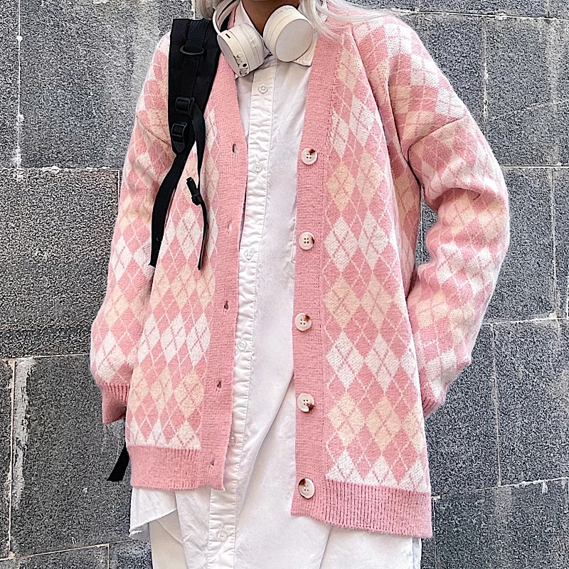 Streetwear Winter New Harajuku Style Sweater Vintage V-Neck Single-breasted Argyle Full Sleeve Cardigan Fashion Knitting Sweater
Streetwear Winter New Harajuku Style Sweater Vintage V-Neck Single-breasted Argyle Full Sleeve Cardigan Fashion Knitting Sweater