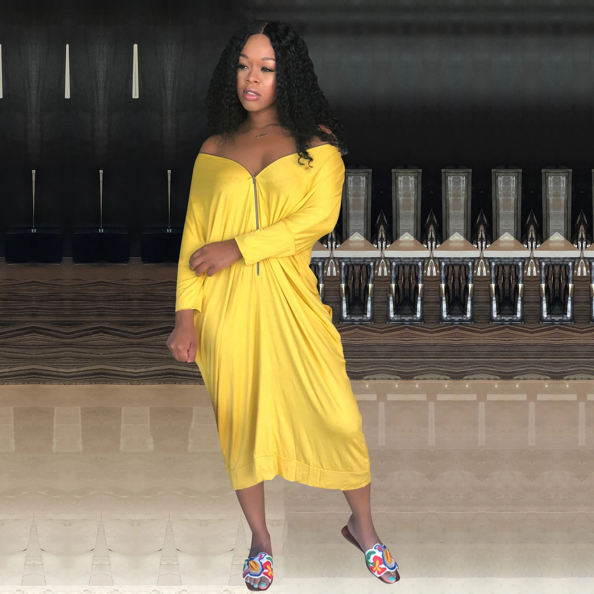 Ladies Dress Fashion Solid Color Long Sleeve Loose Zipper Dress sexy V-Neck Long Street Casual Dress Women
Ladies Dress Fashion Solid Color Long Sleeve Loose Zipper Dress sexy V-Neck Long Street Casual Dress Women
