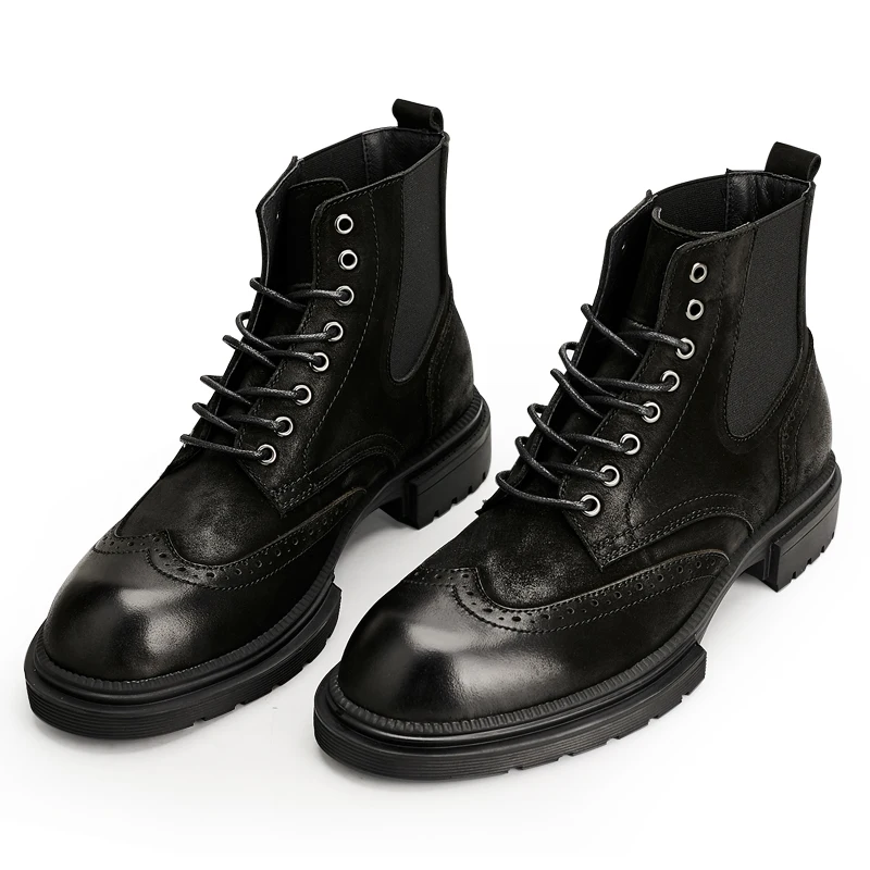 Men's Shoes
Men's Shoes