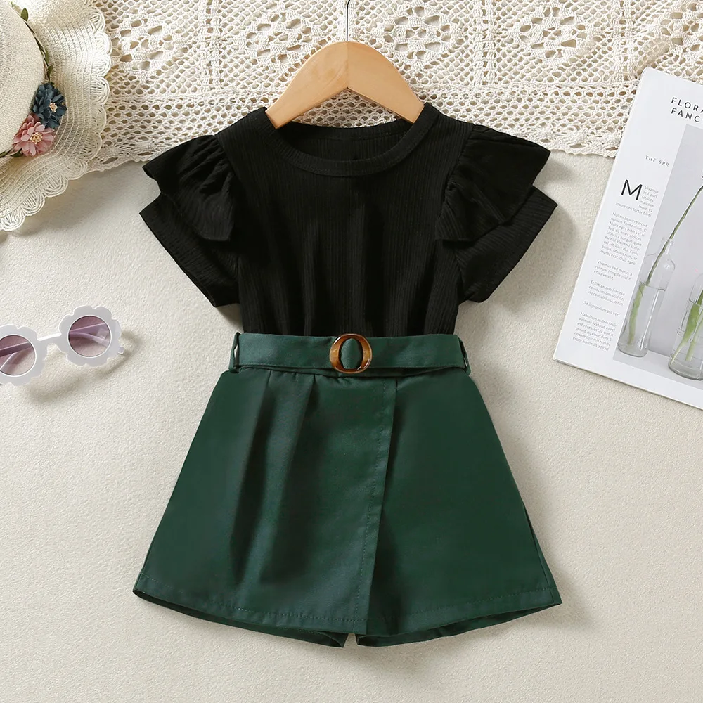 Одежда для маленьких девочек, Новинка лета 2022, модные костюмы для маленьких детей, топ с оборками на рукавах и однотонные шорты, детская одеж...