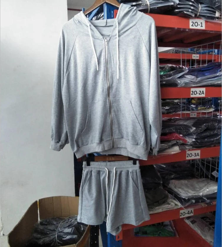 2020 New Summer Fashion Casual Zipper Solid Long Sleeve Lace Up Hooded Sweater Coat Slim Three Piece Suit Women SB782
2020 New Summer Fashion Casual Zipper Solid Long Sleeve Lace Up Hooded Sweater Coat Slim Three Piece Suit Women SB782