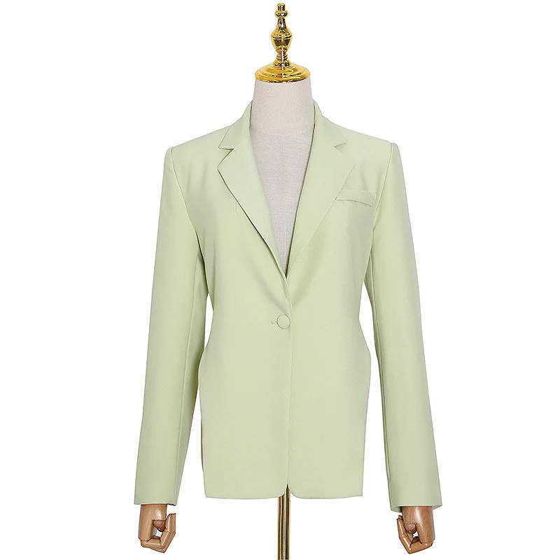 New personality street care machine gold letter chain backless slim small suit jacket 
New personality street care machine gold letter chain backless slim small suit jacket