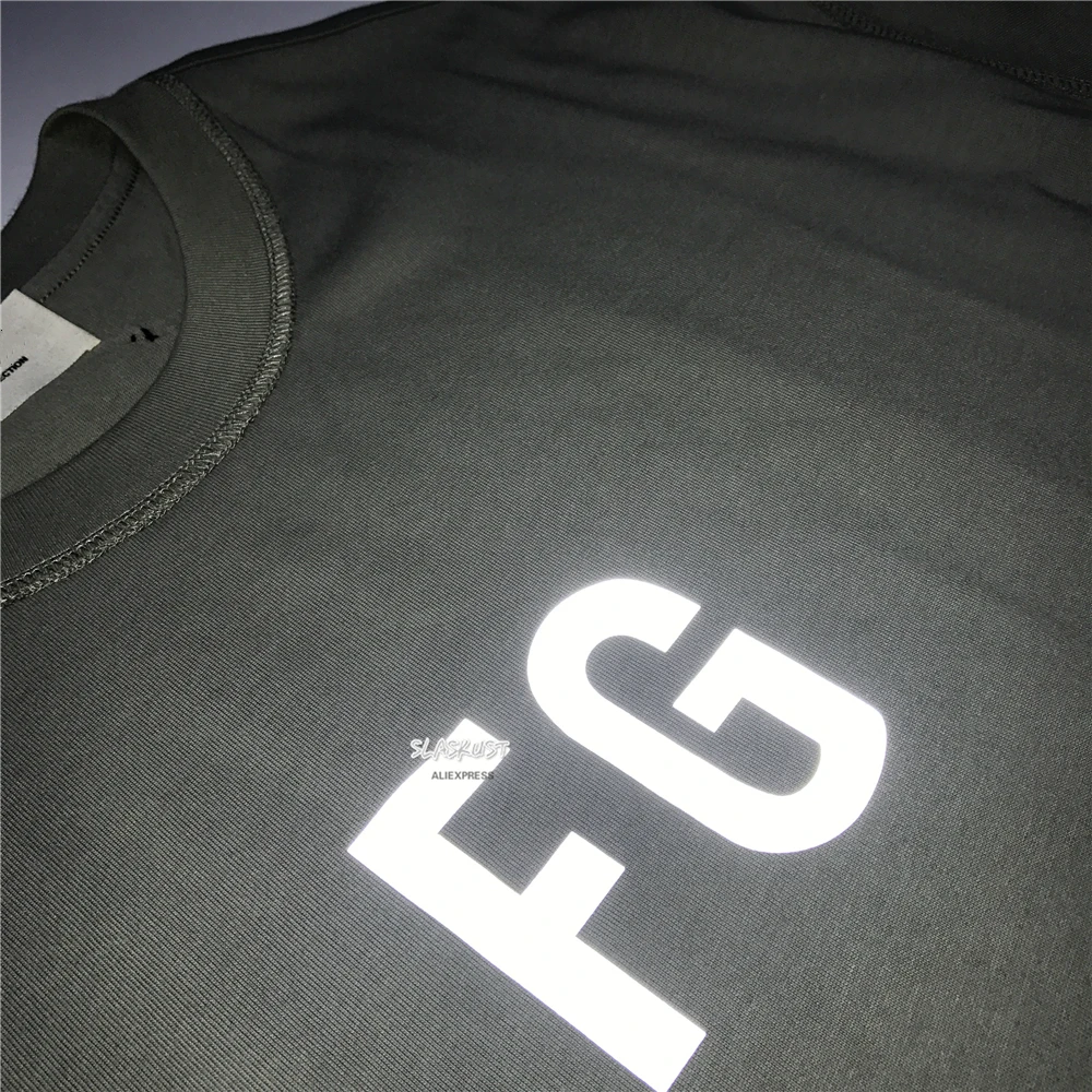 Best Version Army Green Inside-out Cotton T-shirt Reflective Letter Oversized Tee
Best Version Army Green Inside-out Cotton T-shirt Reflective Letter Oversized Tee