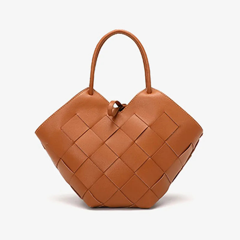 Real cowhide leather shoulder bags 2021 New luxury designer handbag fashion Woven bag Women's genuine leather bag female bag
Real cowhide leather shoulder bags 2021 New luxury designer handbag fashion Woven bag Women's genuine leather bag female bag