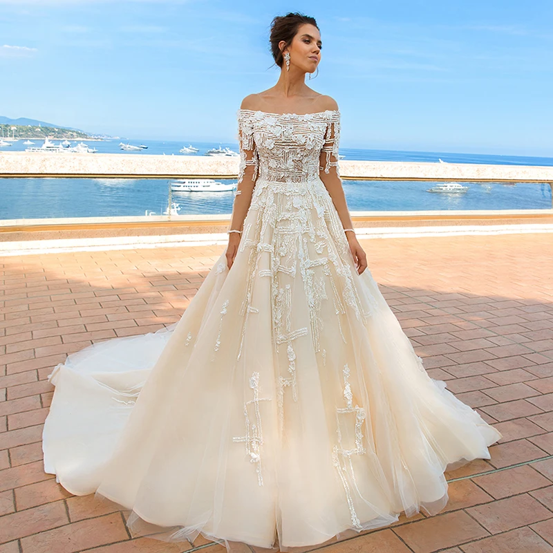 White Luxury Wedding Dress Long Sleeve Lace Ball Gown O-neck 3D Flower Bridal Dresses Court Train Custom Made Wedding Gown
White Luxury Wedding Dress Long Sleeve Lace Ball Gown O-neck 3D Flower Bridal Dresses Court Train Custom Made Wedding Gown