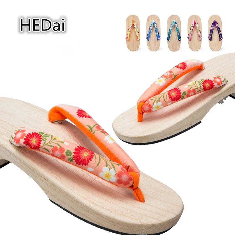 2020 New Style Summer Slippers Cosplay Shoes Woman Clogs Wooden Flip Flops Beach Shoes
2020 New Style Summer Slippers Cosplay Shoes Woman Clogs Wooden Flip Flops Beach Shoes