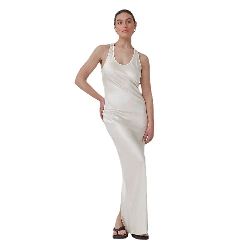 2021 Summer Women's Dress Bright And Smooth Zipper A-Line Skirt Sexy Satin Lady Halter Slim Long Skirt
2021 Summer Women's Dress Bright And Smooth Zipper A-Line Skirt Sexy Satin Lady Halter Slim Long Skirt