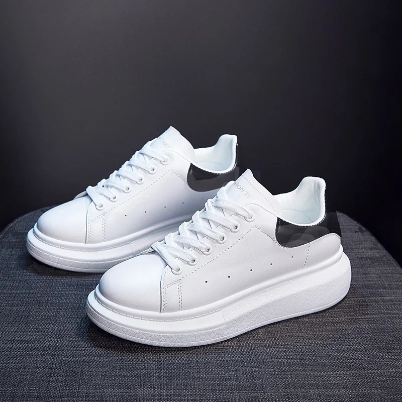 Unisex plus size 35-44 platfrom chunky sneakers girls white shoes school casual sneakers ladies increase footwear
Unisex plus size 35-44 platfrom chunky sneakers girls white shoes school casual sneakers ladies increase footwear