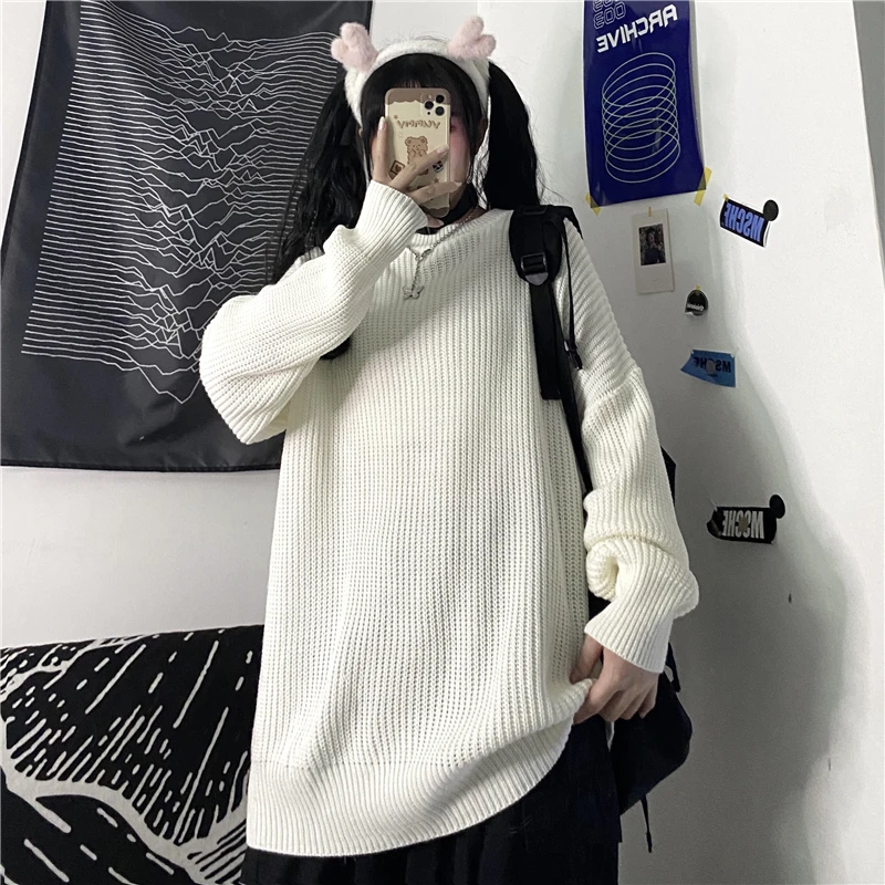 Solid Red White Fall Winter Knitwear Tops Loose Round Neck Knit Sweater Woman Man Pullover Casual Harajuku Fashion Jumper 2021
Solid Red White Fall Winter Knitwear Tops Loose Round Neck Knit Sweater Woman Man Pullover Casual Harajuku Fashion Jumper 2021
