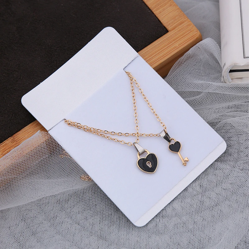 Creative Heart Key Lock Pendant Necklace Fashion 2 Piece Set Gold Clavicle Chain For Couple Jewelry Gift For Good Friends
Creative Heart Key Lock Pendant Necklace Fashion 2 Piece Set Gold Clavicle Chain For Couple Jewelry Gift For Good Friends