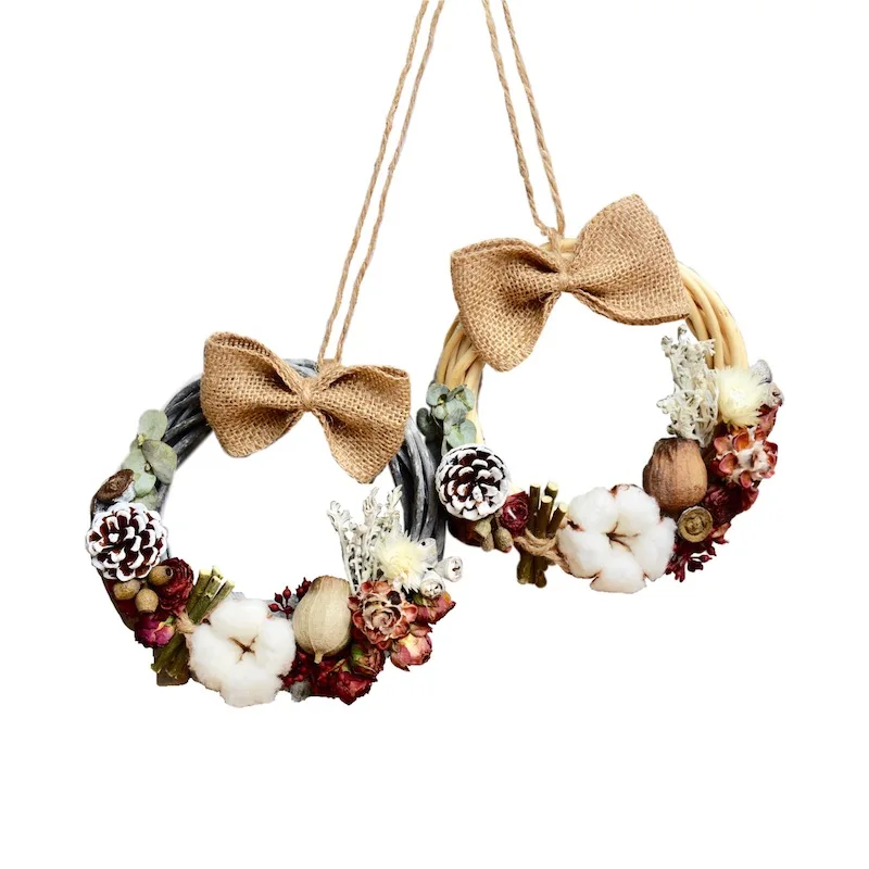 DIY dried flower eternal wreath material package dry flower eternal rose garland cane pine cones cotton home decoration
DIY dried flower eternal wreath material package dry flower eternal rose garland cane pine cones cotton home decoration