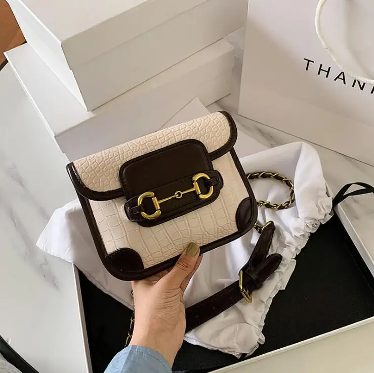 Luxury Designer Bag For Women Retro Niche Chain Bag All-match Messenger Bag Summer Small Bag Female Crossbody Shoulder Bag
Luxury Designer Bag For Women Retro Niche Chain Bag All-match Messenger Bag Summer Small Bag Female Crossbody Shoulder Bag