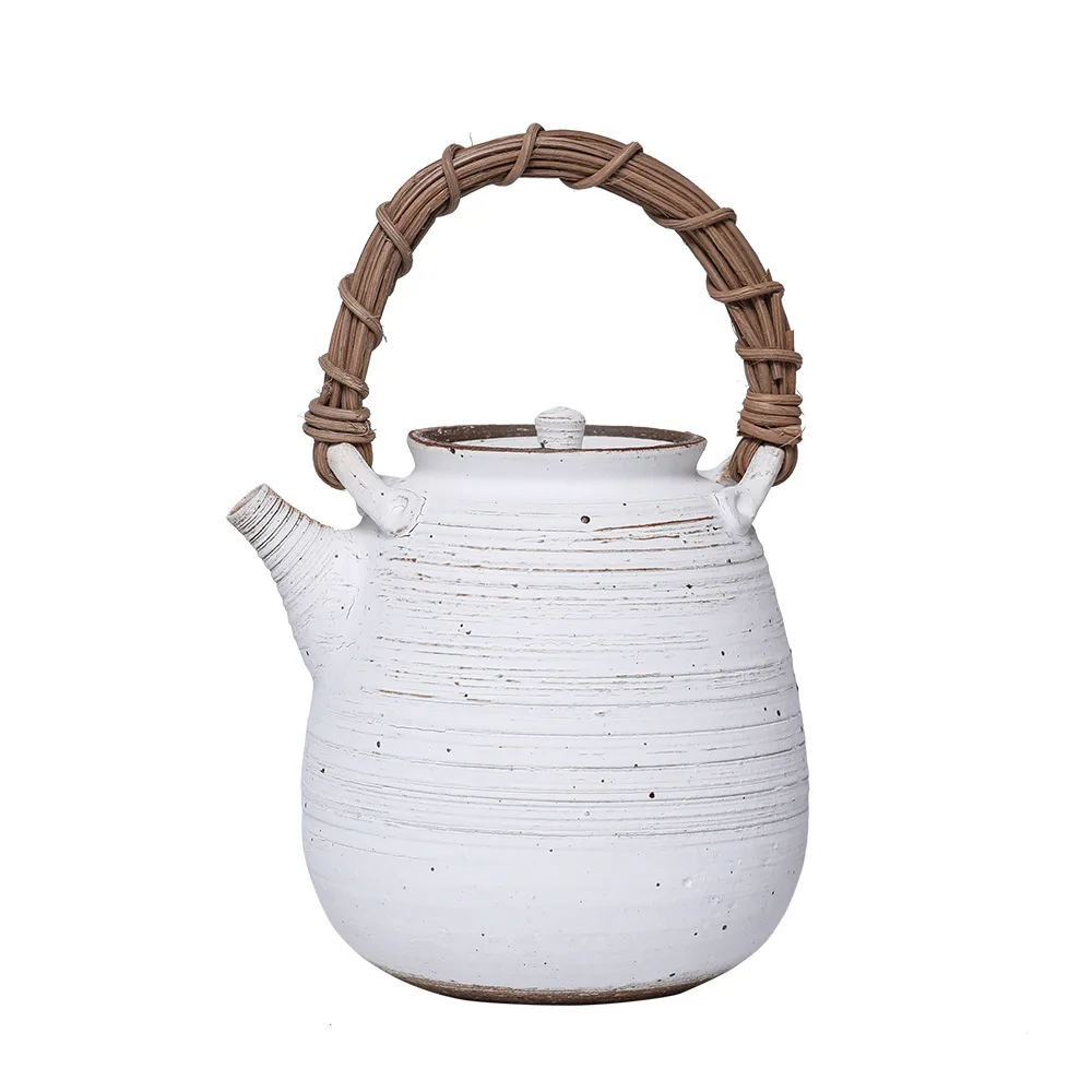 420ml white dew pot Chinese Retro Handmade Random Texture Color Glaze High Temperature Firing Ceramic Teacup Porcelain teapot
420ml white dew pot Chinese Retro Handmade Random Texture Color Glaze High Temperature Firing Ceramic Teacup Porcelain teapot