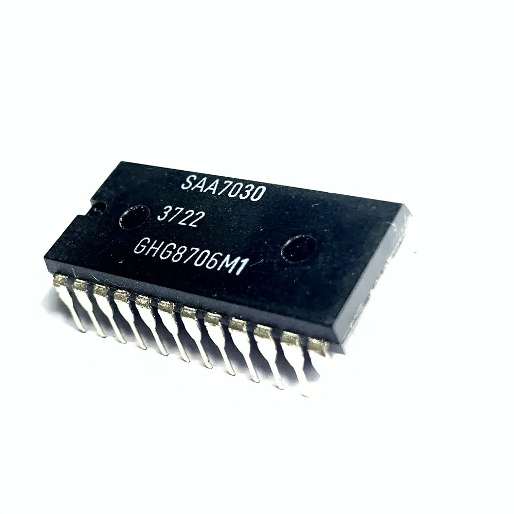 1 шт. SAA7030 DIP-24 SAA7020 DIP-40 SAA7010 DIP-28
1 шт. SAA7030 DIP-24 SAA7020 DIP-40 SAA7010 DIP-28