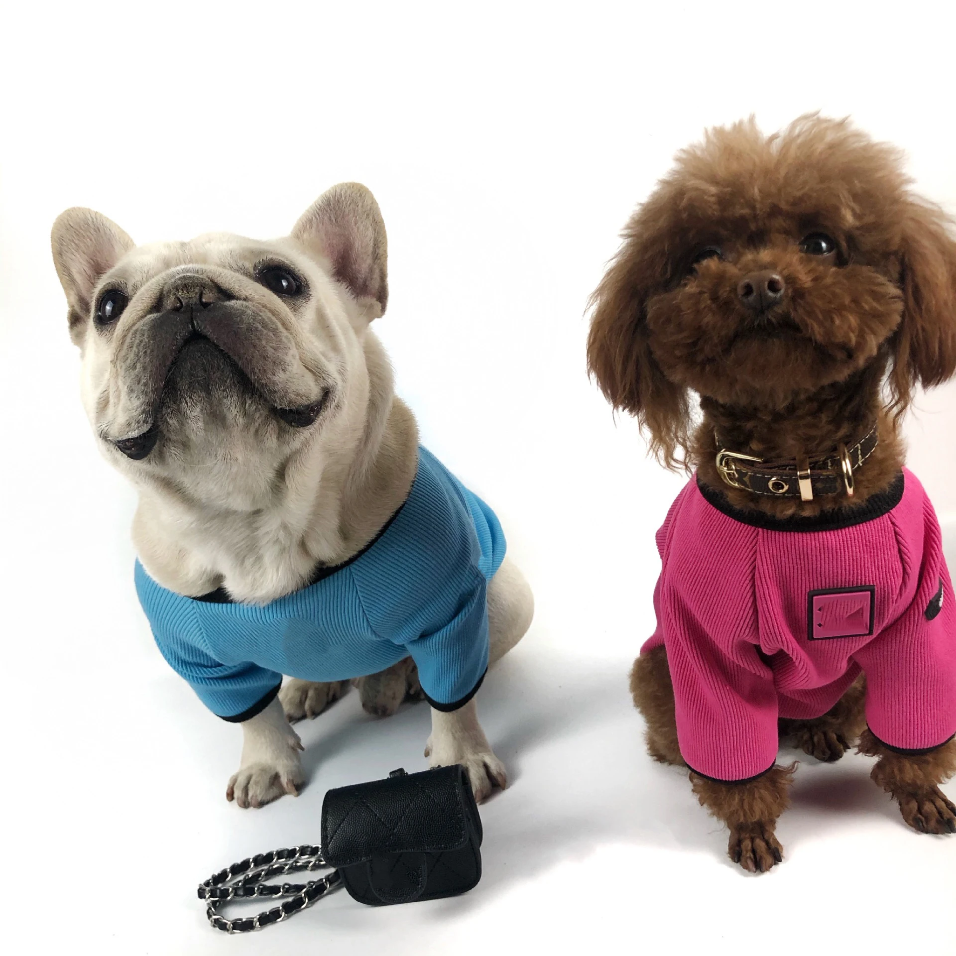 Luxury Designer Dog Clothes Dog Vest Summer Thin Pure Cotton Breathable Pet Trendy Teddy Fadou Schnauzer Clothing Dog sweater
Luxury Designer Dog Clothes Dog Vest Summer Thin Pure Cotton Breathable Pet Trendy Teddy Fadou Schnauzer Clothing Dog sweater