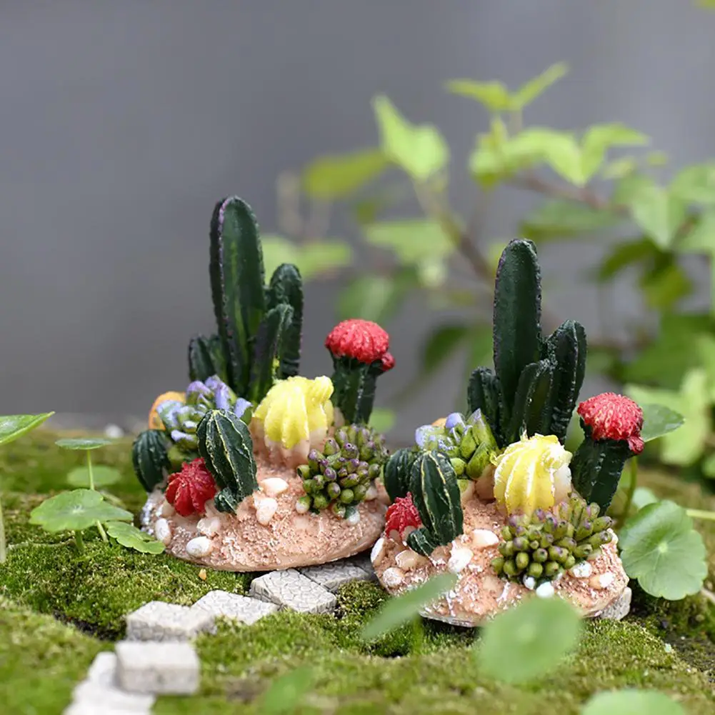 Cactus Pot Minimalist-style Not Easy to Break Micro Landscape Resin Stone Fake Cactus Ornament for Home Decoration
Cactus Pot Minimalist-style Not Easy to Break Micro Landscape Resin Stone Fake Cactus Ornament for Home Decoration