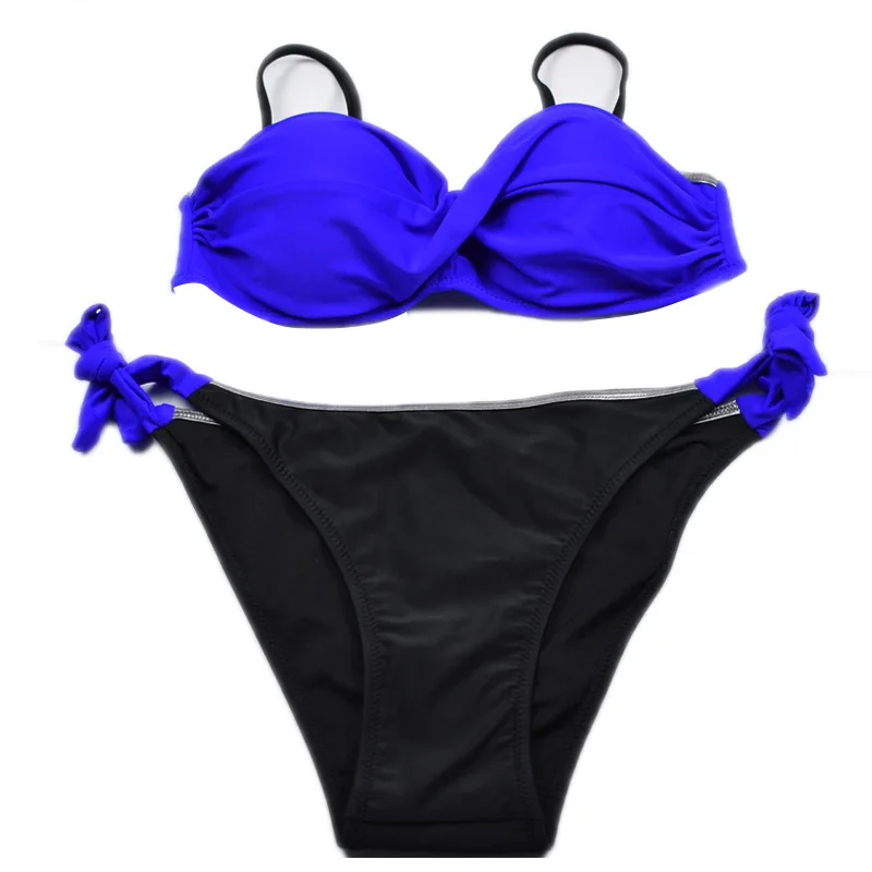 The new swimsuit is a European and American split multi color quick drying triangle hard clad steel tobikini
The new swimsuit is a European and American split multi color quick drying triangle hard clad steel tobikini