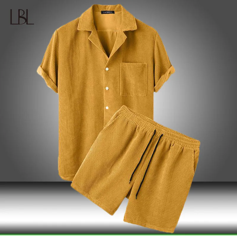 Fashion Men Sets Short Sleeve Shirt +Shorts Tracksuit Streetwear Summer Men's Suits 2 Pieces Solid Color Streetwear Sportswear
Fashion Men Sets Short Sleeve Shirt +Shorts Tracksuit Streetwear Summer Men's Suits 2 Pieces Solid Color Streetwear Sportswear