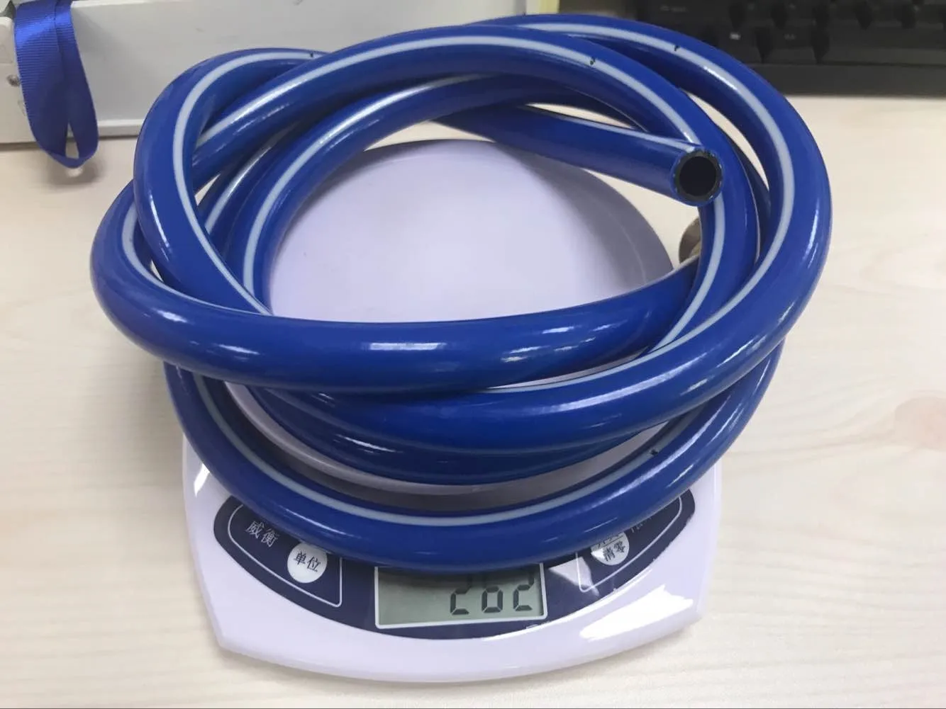 Free Shipping Outdoor Hose Backyard Summer Games Toys Trampoline Water Sprinkler Tube Pipe Aspersor de trampoln Dropping Ship
Free Shipping Outdoor Hose Backyard Summer Games Toys Trampoline Water Sprinkler Tube Pipe Aspersor de trampoln Dropping Ship