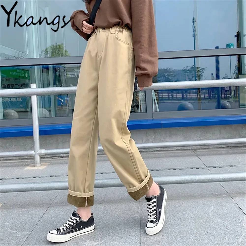 Loose Solid Color Khaki Black Back Elastic Band Straight Jeans Winter Warm Plus Velvet Women Denim Pants Simple Student Trousers
Loose Solid Color Khaki Black Back Elastic Band Straight Jeans Winter Warm Plus Velvet Women Denim Pants Simple Student Trousers