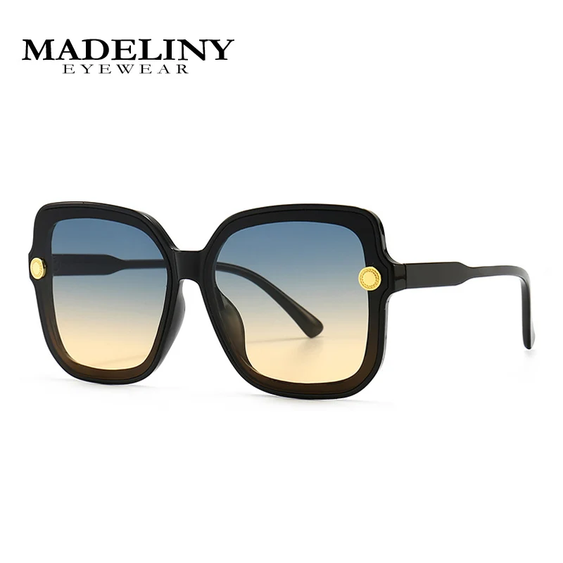 MADELINY Classics Square Sunglasses Women Brand Designer Vintage Sun Glasses Female Fashion Rivet Black Eyewear Gafas de MA495
MADELINY Classics Square Sunglasses Women Brand Designer Vintage Sun Glasses Female Fashion Rivet Black Eyewear Gafas de MA495