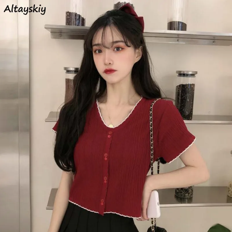 Shirts Women Summer New Arrival V-neck Slim Short Sleeve Crop Shirt All-match Knitwear Sweet Girl Soft Fashion Tops Preppy Daily
Shirts Women Summer New Arrival V-neck Slim Short Sleeve Crop Shirt All-match Knitwear Sweet Girl Soft Fashion Tops Preppy Daily