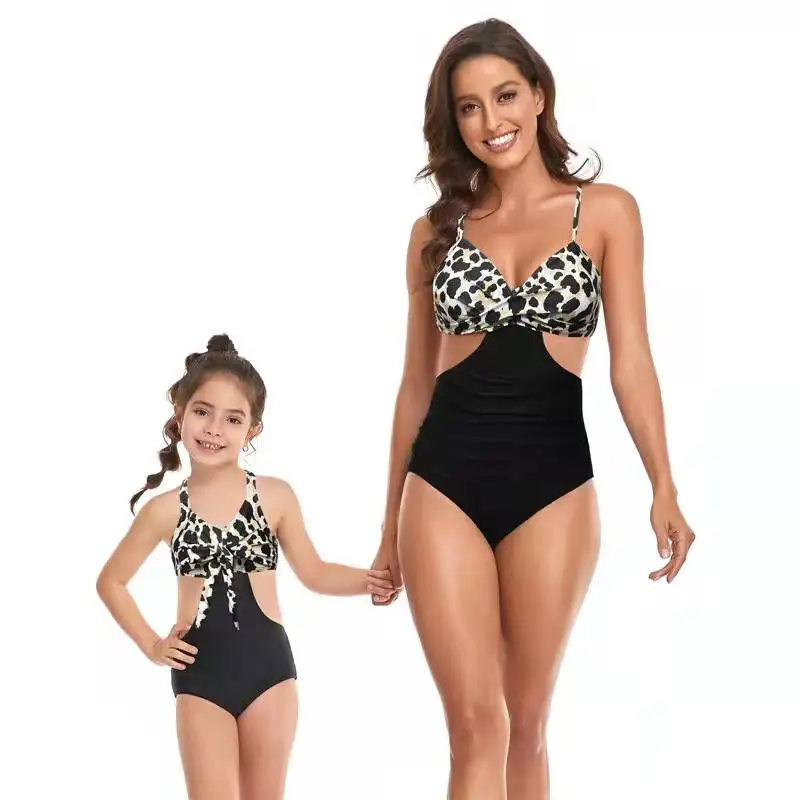 Leopard Swimwear One-Piece Mother Daughter Swimsuits Family Matching Outfits Mommy and Me Bikini Clothes Women Girl Bathing Suit
Leopard Swimwear One-Piece Mother Daughter Swimsuits Family Matching Outfits Mommy and Me Bikini Clothes Women Girl Bathing Suit