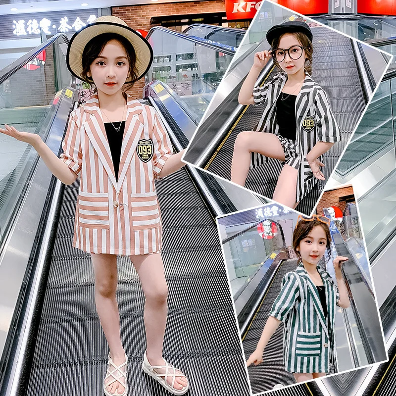 Children's suit Summer short-sleeved striped suit jacket suspender shorts fashion three-piece suit Girls' suit
Children's suit Summer short-sleeved striped suit jacket suspender shorts fashion three-piece suit Girls' suit
