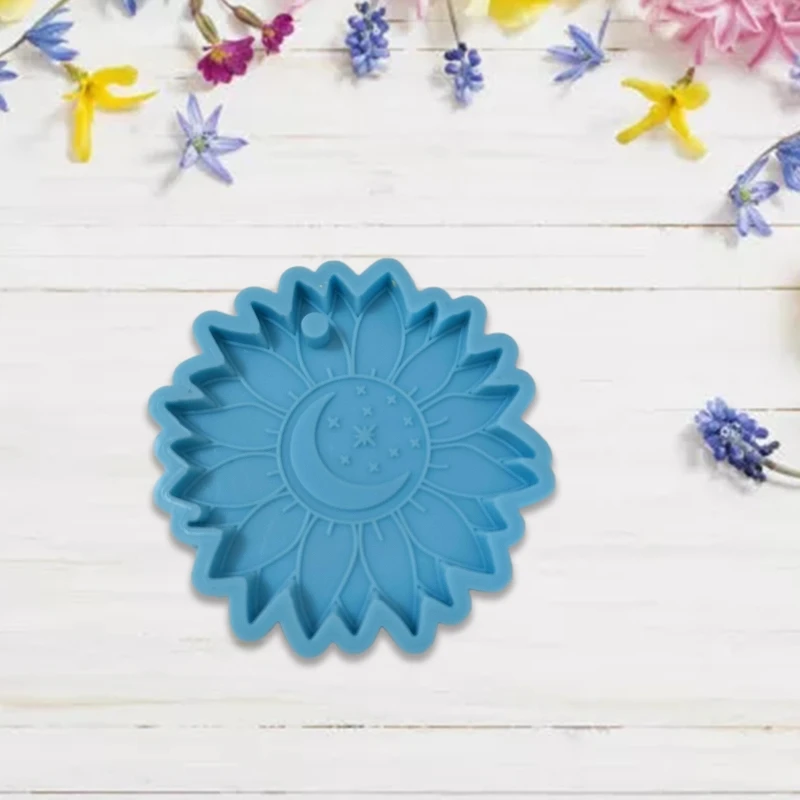 Sunflower Keychain Epoxy Resin Mold Handmade Pendants Silicone Mould DIY Crafts Jewelry Casting Tool 
Sunflower Keychain Epoxy Resin Mold Handmade Pendants Silicone Mould DIY Crafts Jewelry Casting Tool