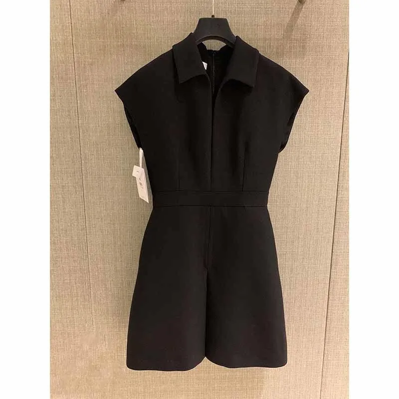 Dresses Summer Women 2021 Runway Designer Ladies Elegant Short-sleeve Dress High Waist A-line Skirt With Belt
Dresses Summer Women 2021 Runway Designer Ladies Elegant Short-sleeve Dress High Waist A-line Skirt With Belt