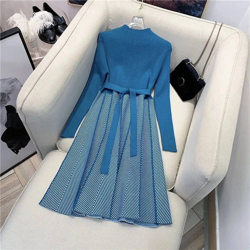 2021 New Autumn Winter Patchwork Striped Knitted Dress Women Elegant Midi Sweater Dress Korean Pleated Party Dresses With Sashes
2021 New Autumn Winter Patchwork Striped Knitted Dress Women Elegant Midi Sweater Dress Korean Pleated Party Dresses With Sashes